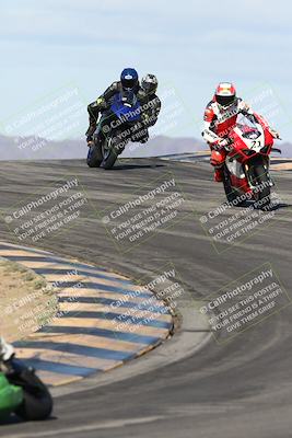 media/Nov-16-2025-Race Pace (Sun) [[8c5fa54630]]/Verified Riders/1-Turns 9 and 10 (925am)/